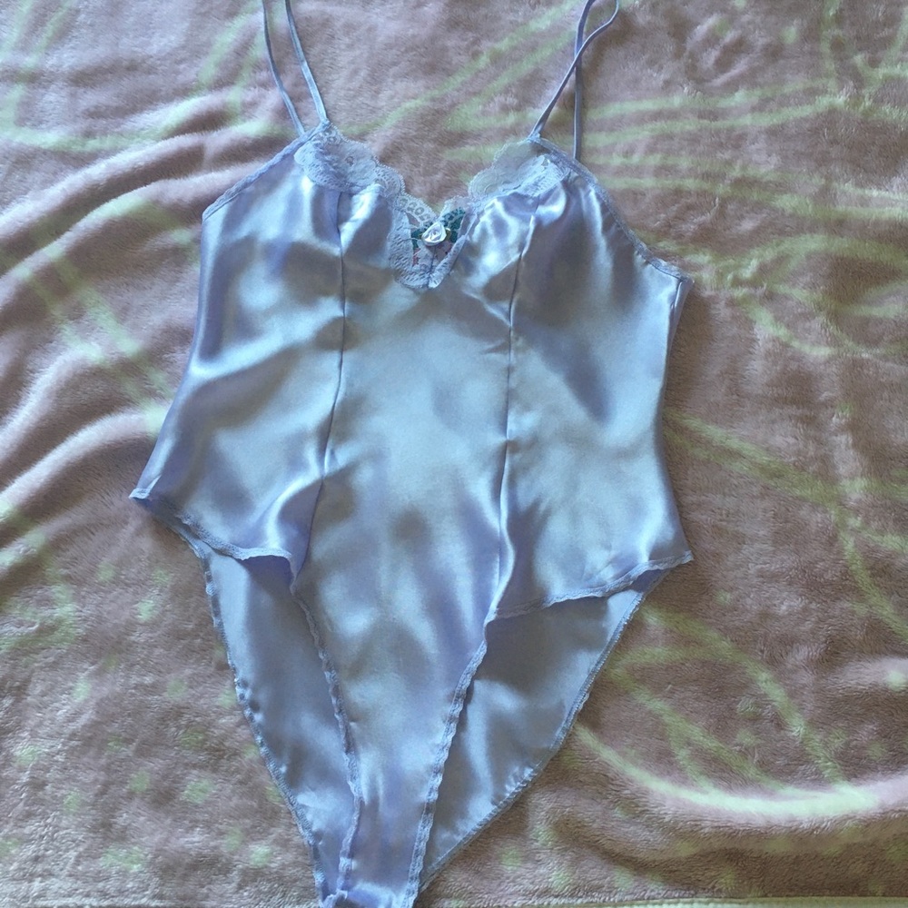Vintage NWT Deadstock satin rosette teddy, size M!